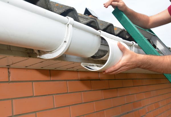 Cost of Gutter Maintenance in Cumming